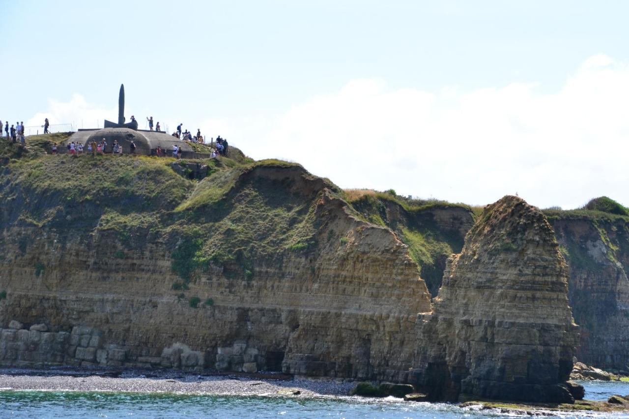 Gite "Au P'Tit Tourois" De Plain-Pied Tout Confort Avec Veranda Proche D'Omaha Beach Et De Bayeux Accueillant Les Animaux Ngoại thất bức ảnh